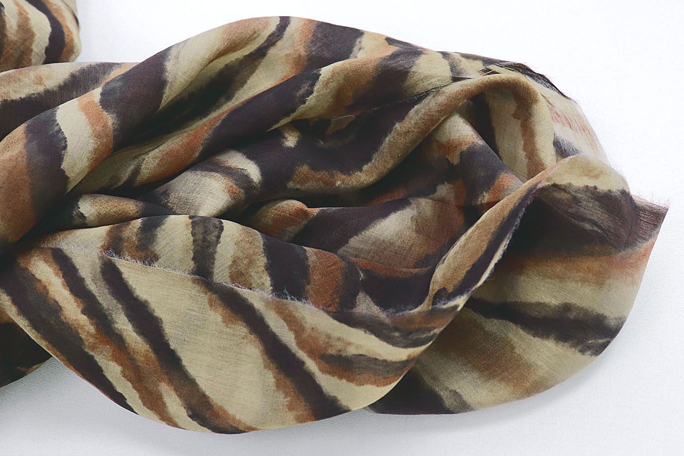 Вуаль принт/бежево-черный 3890-PY/D#1/C#1