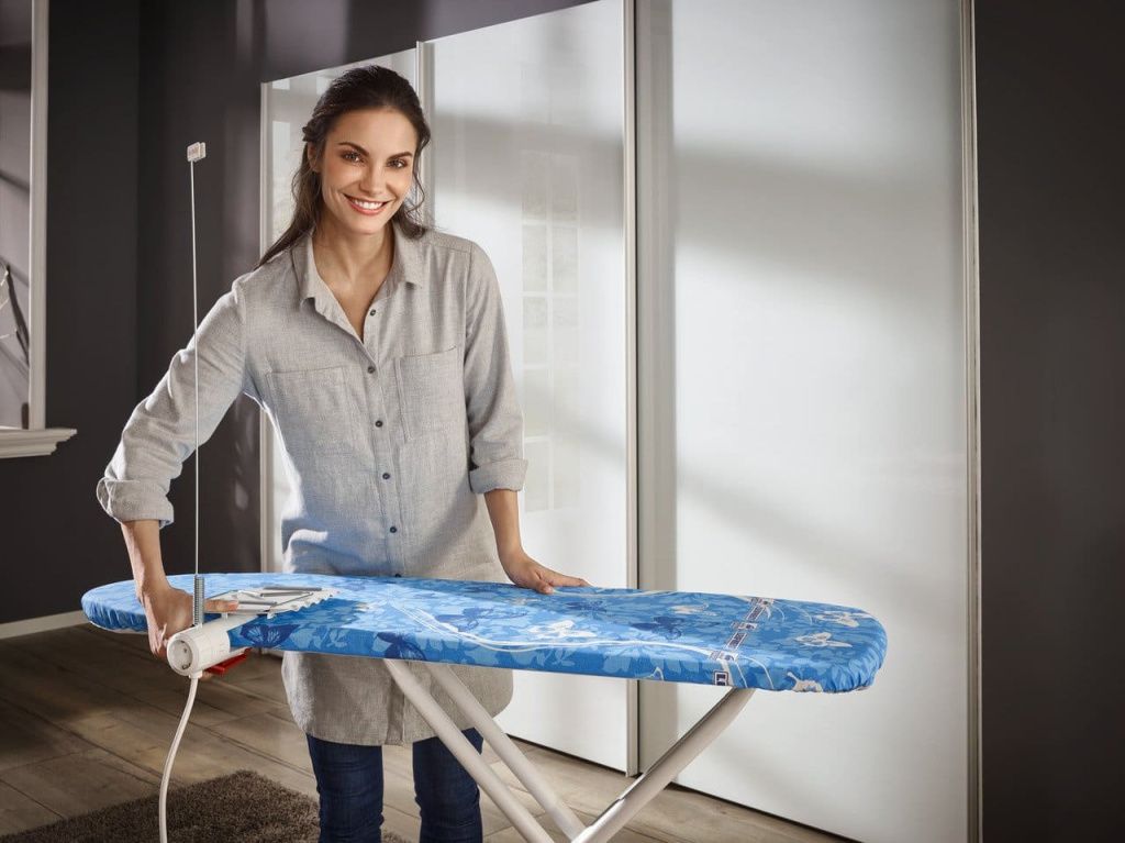 Глажка ткани.jpg